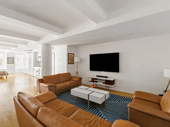 90 William St APT 7D, New York, NY 10038
