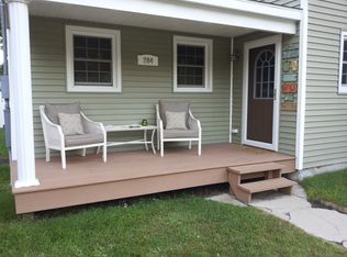 204 W Clinton St, Augusta, MI 49012