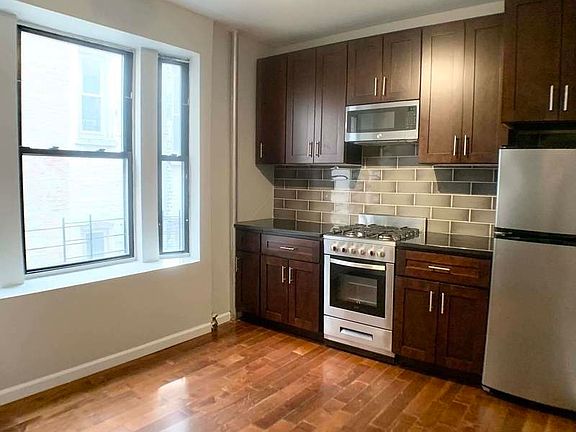 2nd image of 1 Convent Ave #36