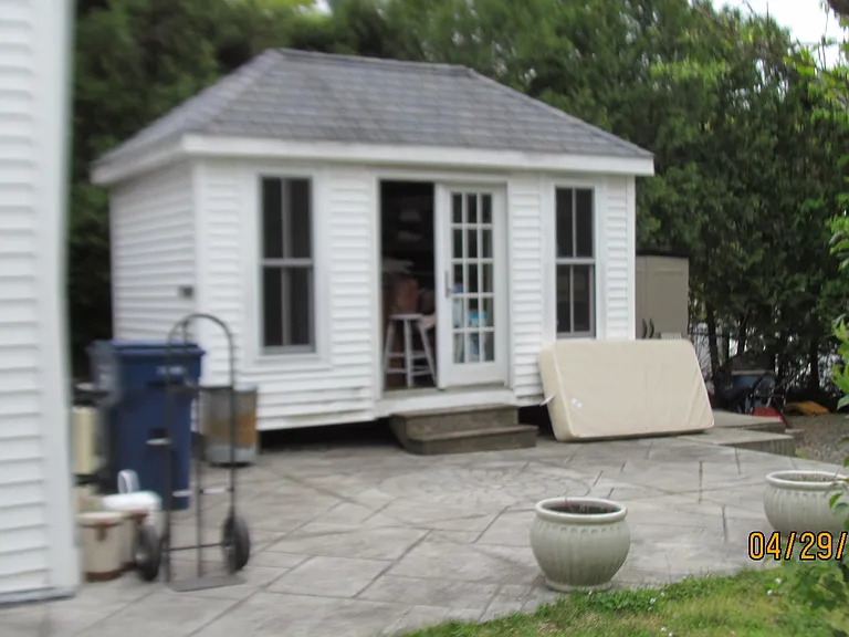 11 Travis Dr — Photo 4