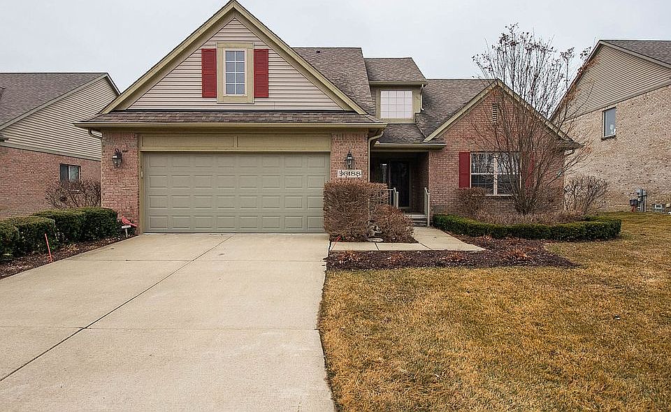 1st image of 36188 Fairway Dr