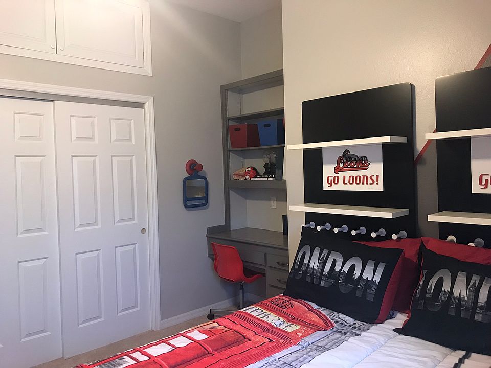 Kids bedroom