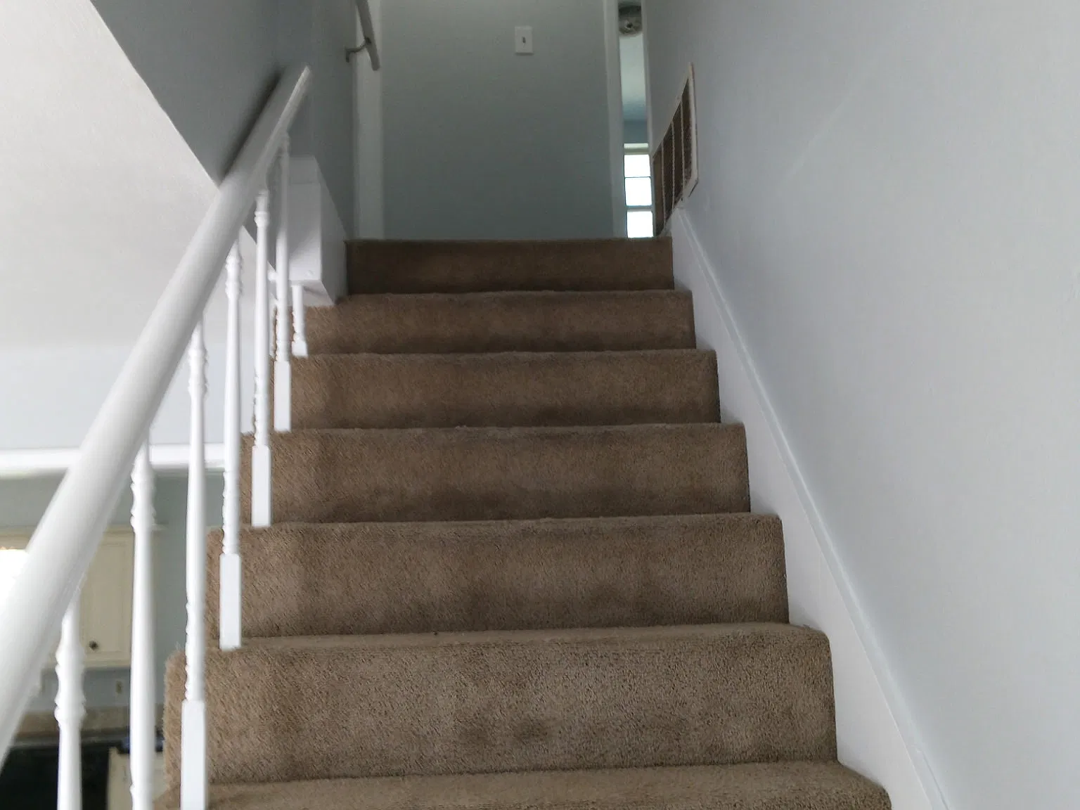 4 bed, 1092 sqft, $1,200 — Photo 3