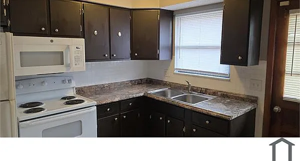 4446 Eminence Ave — Photo 10