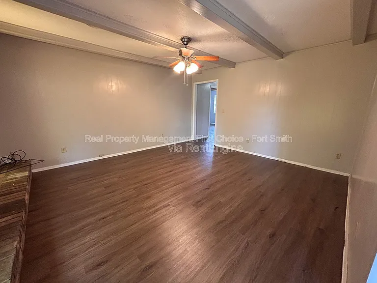 6315 Crimson Ave — Photo 6