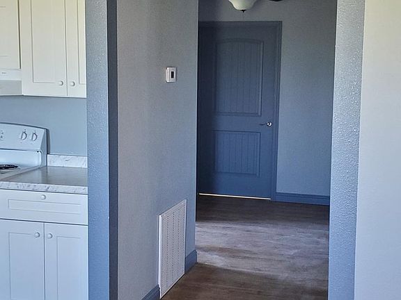 5th image of 522 Soechting Ln