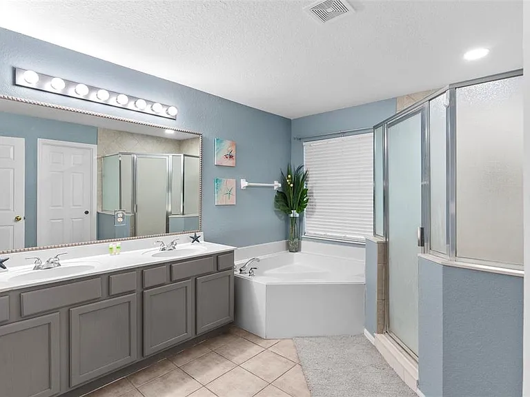 215 Gleneagles Dr — Photo 19