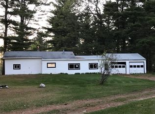128 Flat Rock Rd, Morrisonville, NY 12962