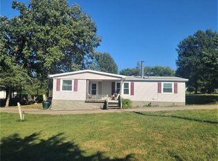1166 Lake Viking Ter, Altamont, MO 64620