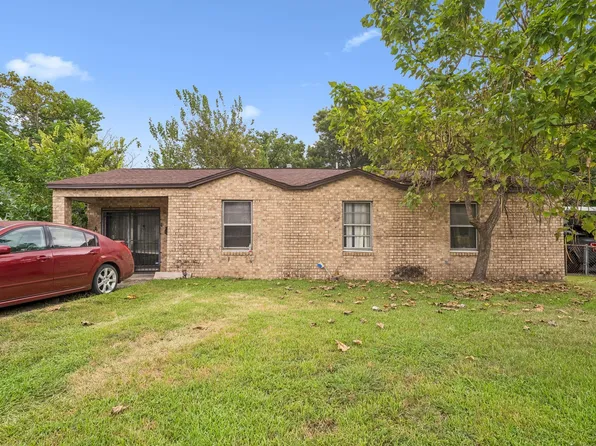 3924 Majestic St, Houston, TX 77026