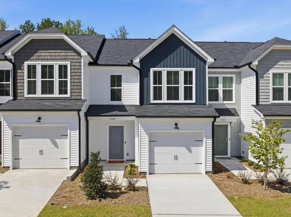 4144 Rustic Ridge Dr, Durham, NC 27704