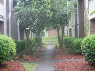 52 Colleen Ct, Baton Rouge, LA 70808