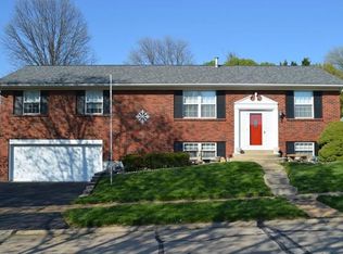 4757 Cactus Wren Ct, Saint Louis, MO 63128