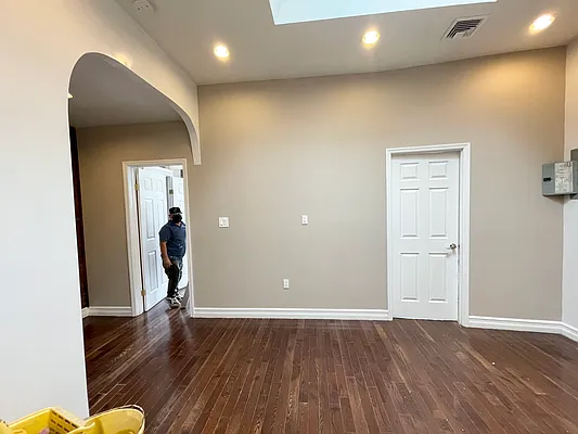 Rented by Ink Realty Services LLC | media 15