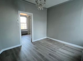 159 Tehama St #3A, Brooklyn, NY 11218