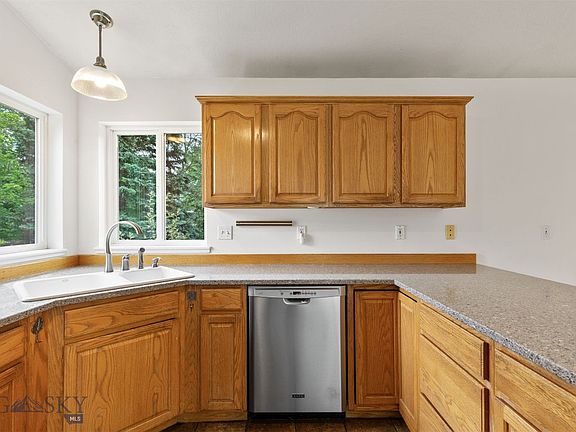 4th image of 1206 S Pinecrest Dr