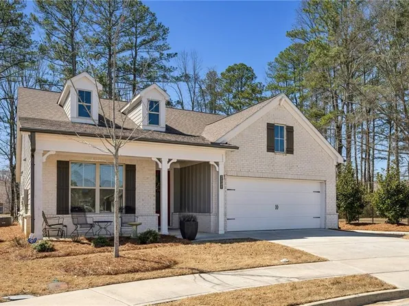 2537 Oak Barrel Dr, Snellville, GA 30078