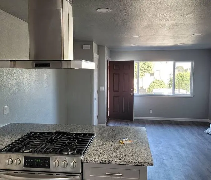 307 W Sonoma St — Photo 2