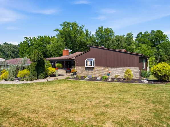 3577 S Park Rd, Bethel Park, PA 15102