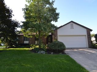2119 Shirlene Dr, Grove City, OH