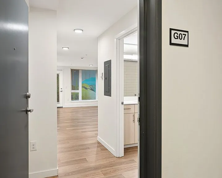 Portal Apartments — Photo 32