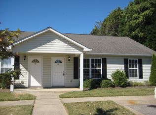 120 Country River Dr, Taylors, SC 29687