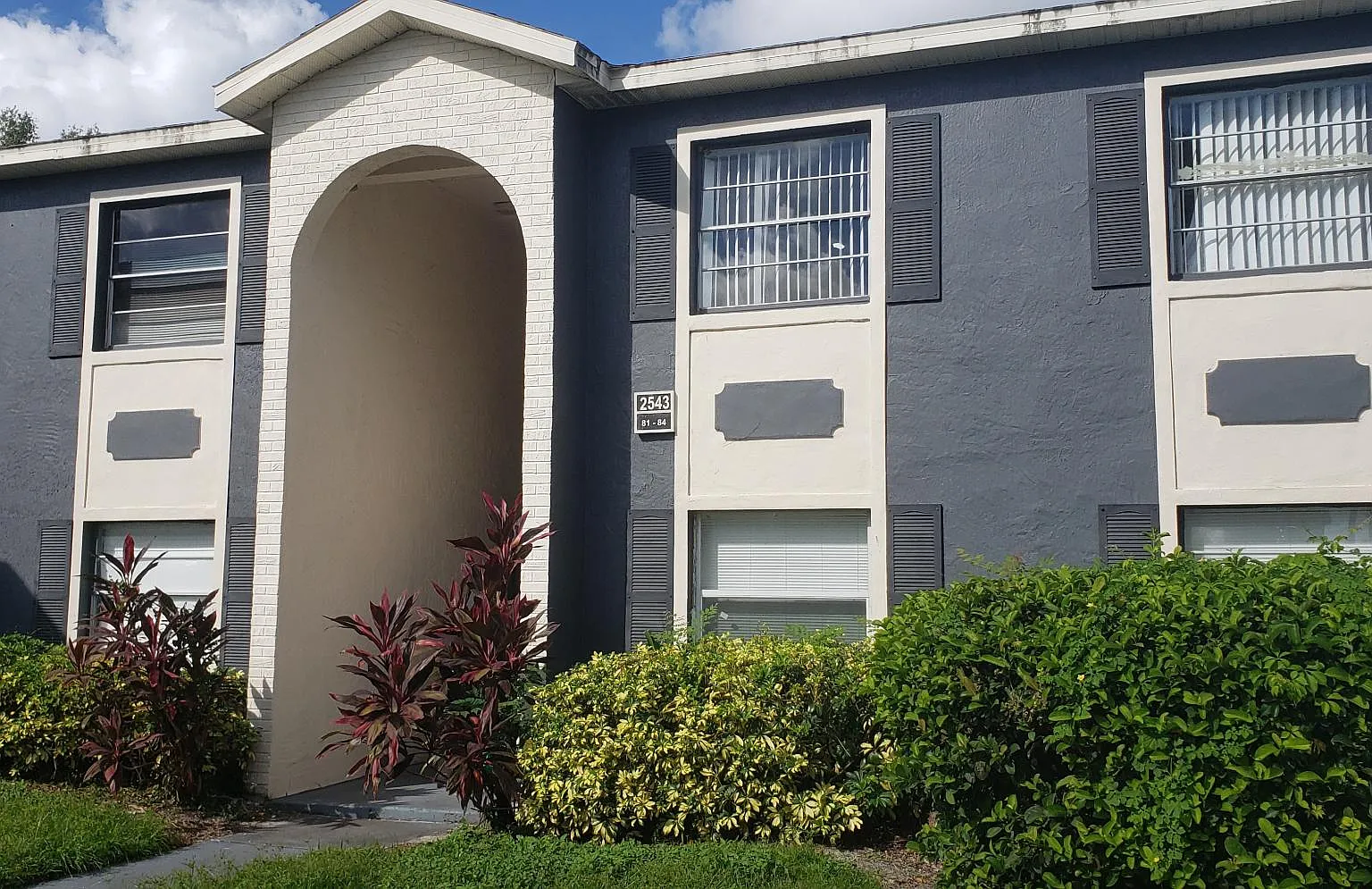 2543 N Alafaya Trl — Photo 1