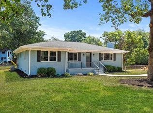13 Cardinal Dr, Taylors, SC 29687