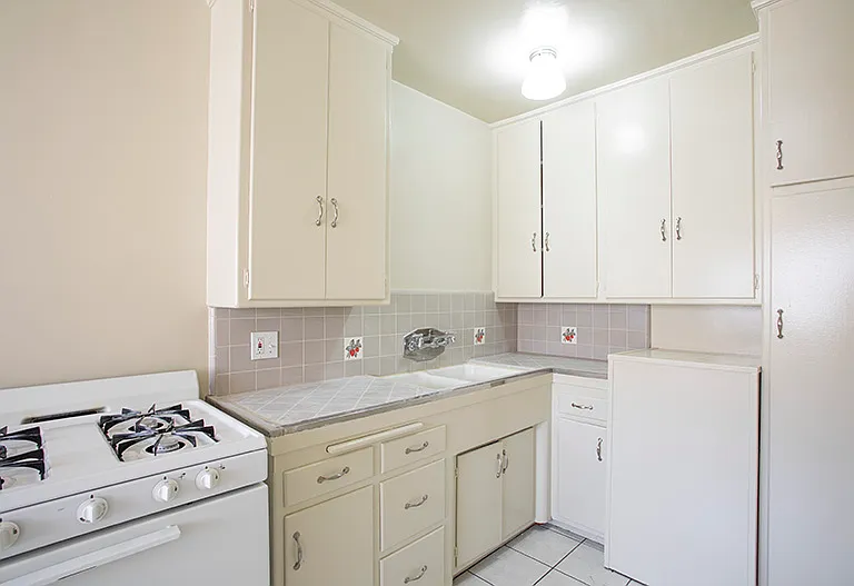 123 N Jackson St #I — Photo 9