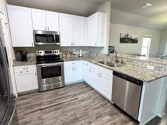 3rd image of 21023 Twining Rose Ln