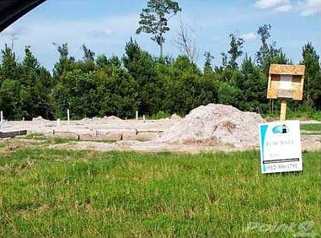 2nd image of 201 Cypress Cove Ln