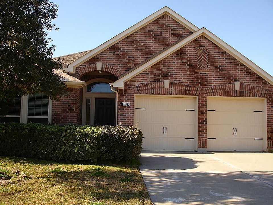 1st image of 11123 E Lake Gables Dr