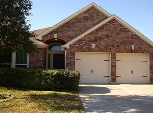 11123 E Lake Gables Dr, Richmond, TX 77406