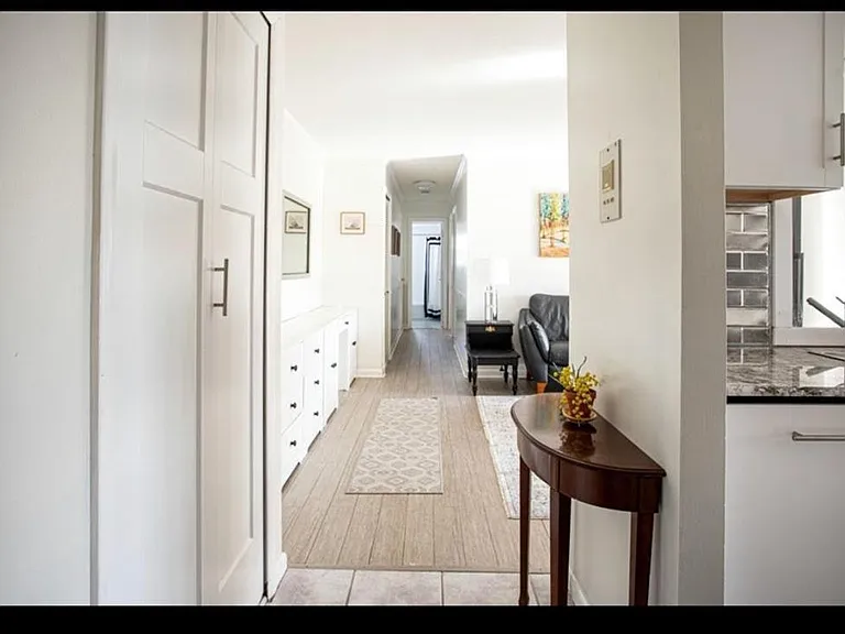 Entrance - Hallway