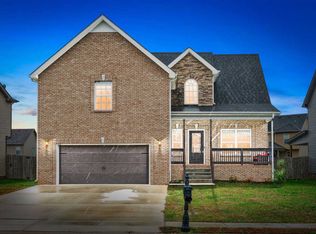 1065 Thrasher Dr, Clarksville, TN 37040
