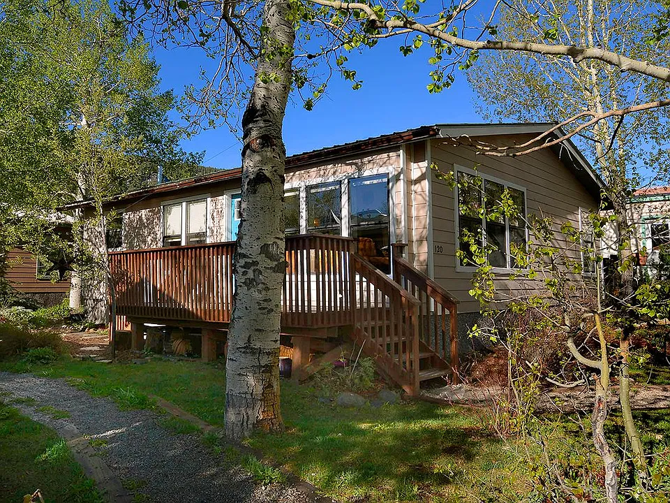 120 Butte Ave