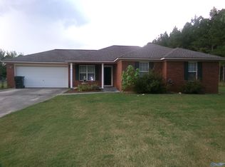 321 Shady Ln, Hazel Green, AL 35750