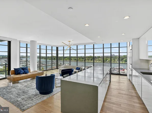 45 Sutton Sq SW Unit 509, Washington, DC 20024