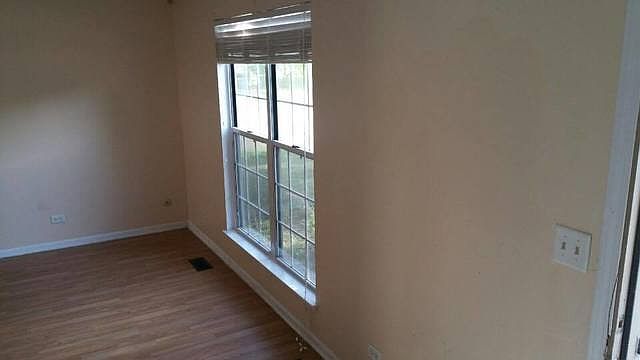 2nd image of 206 Eagle Creek Dr