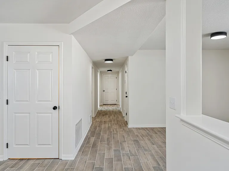 4001 S Minnie St — Photo 18