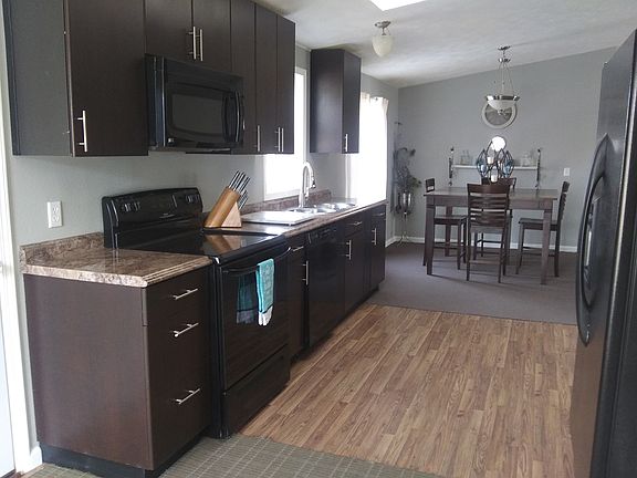 3rd image of 31604 N 197th Pr NE