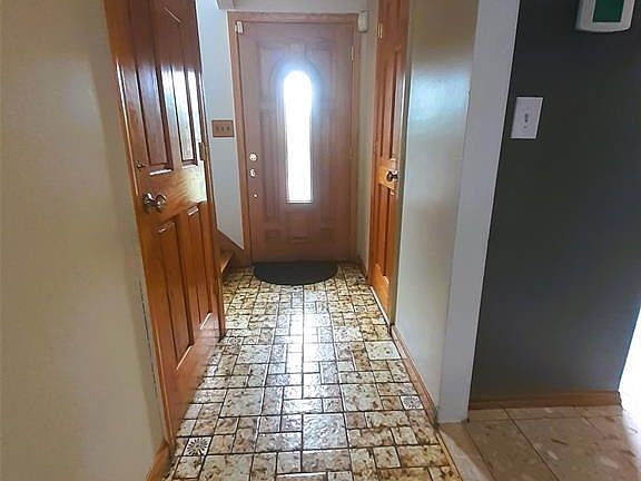 2nd image of 75 PRESTON Street