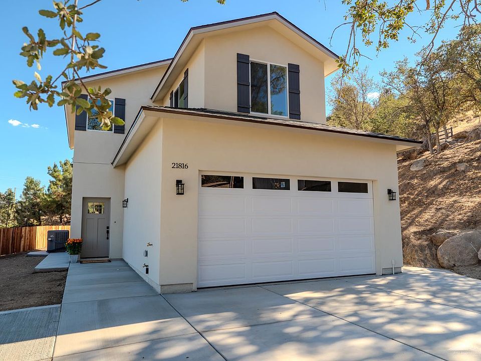 1st image of 21816 Sunnybrook Dr