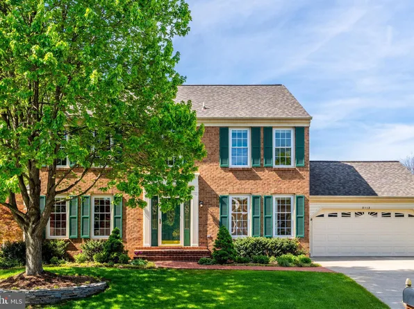 3113 Kinross Cir, Herndon, VA 20171