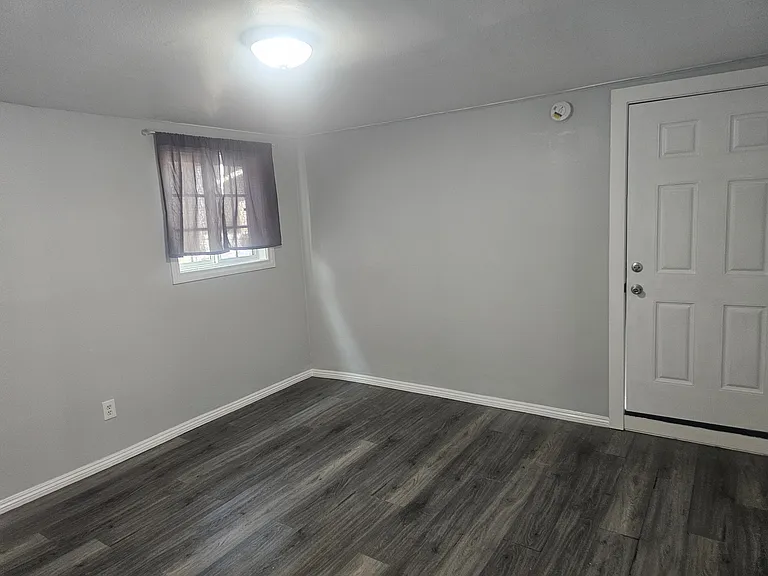 1268 S Augusta Ave #ADU — Photo 2