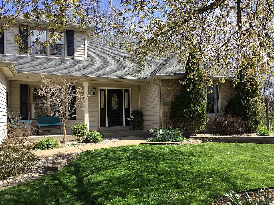 1st image of 266 Foxtail Dr