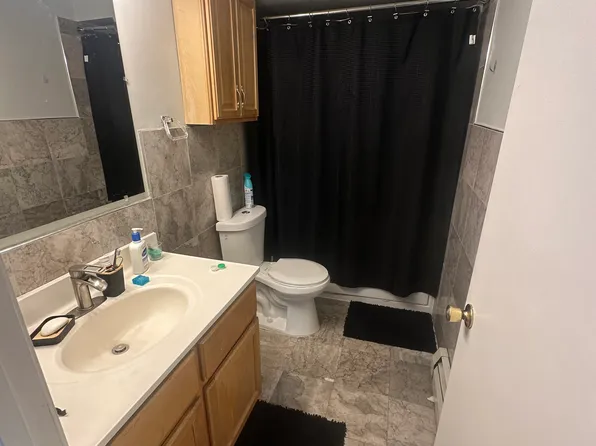 9307 Irving Park Rd APT 30, Schiller Park, IL 60176