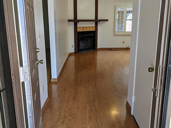 2nd image of 11041 S Iroquois Dr