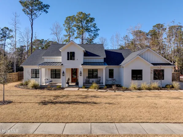 420 E Blackbeard Road, Wilmington, NC 28409