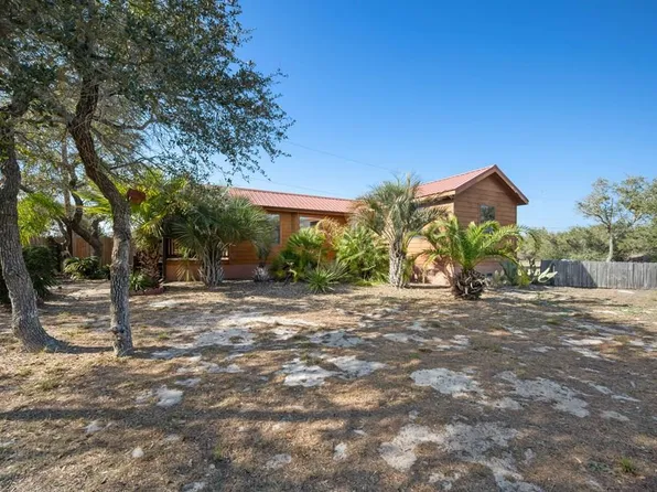2522 Mundine Rd, Aransas Pass, TX 78336